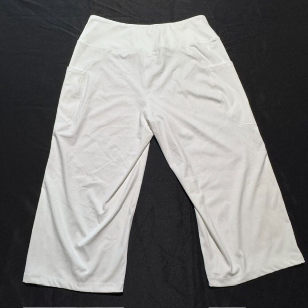 ISEEGZ High Waisted Wide Leg Capri Pants Pockets White Athletic Crop